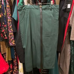 Collectif green pencil skirt with pockets
